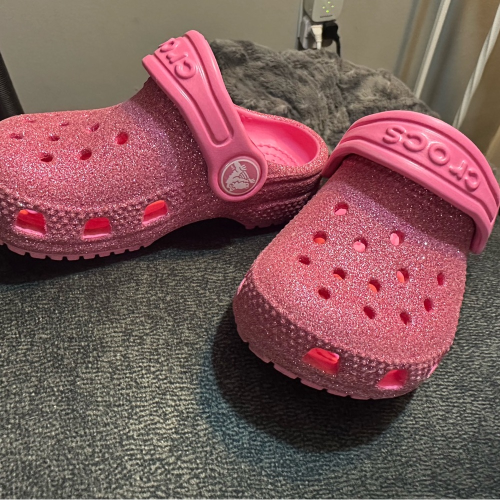 Sparkly Pink Crocs